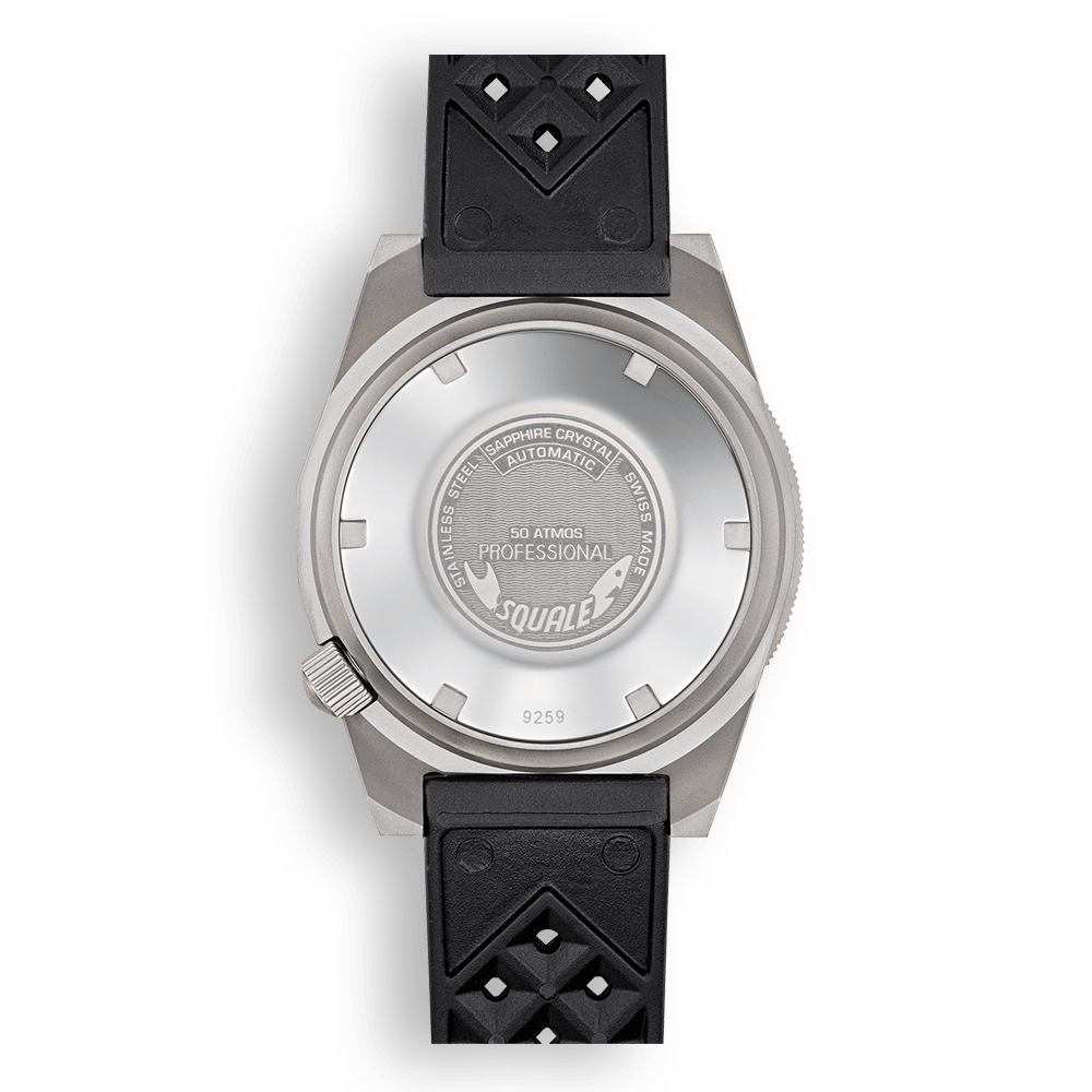 1521 Militaire Blasted