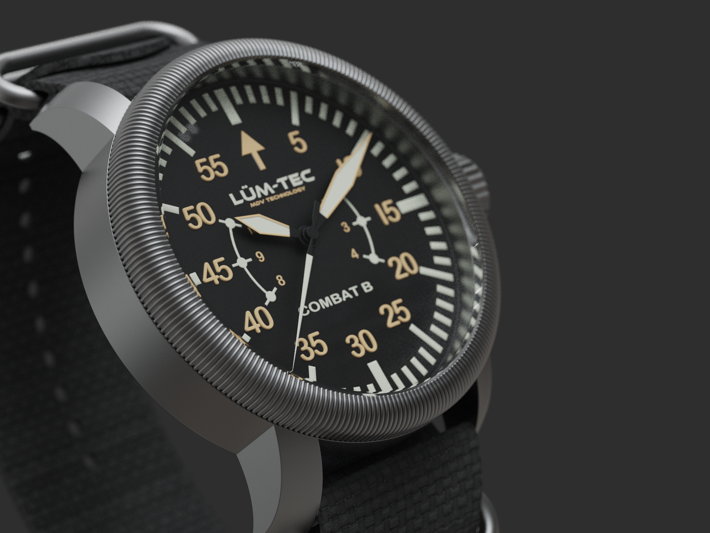 Combat B62 automatic 39mm