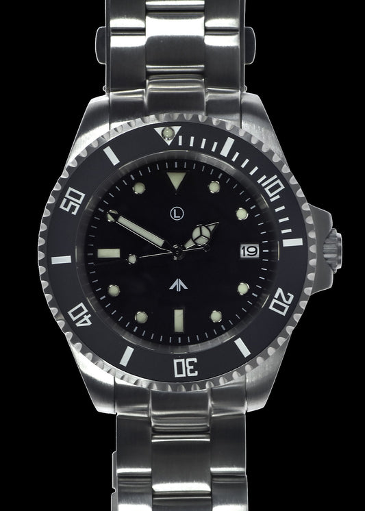 MWC 21 Jewel 300m Water Resistant Automatic Military Divers watch on Steel Bracelet with Sapphire Crystal and Ceramic Bezel