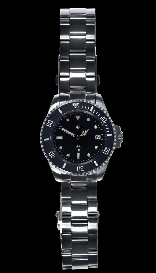 MWC 21 Jewel 300m Water Resistant Automatic Military Divers watch on Steel Bracelet with Sapphire Crystal and Ceramic Bezel