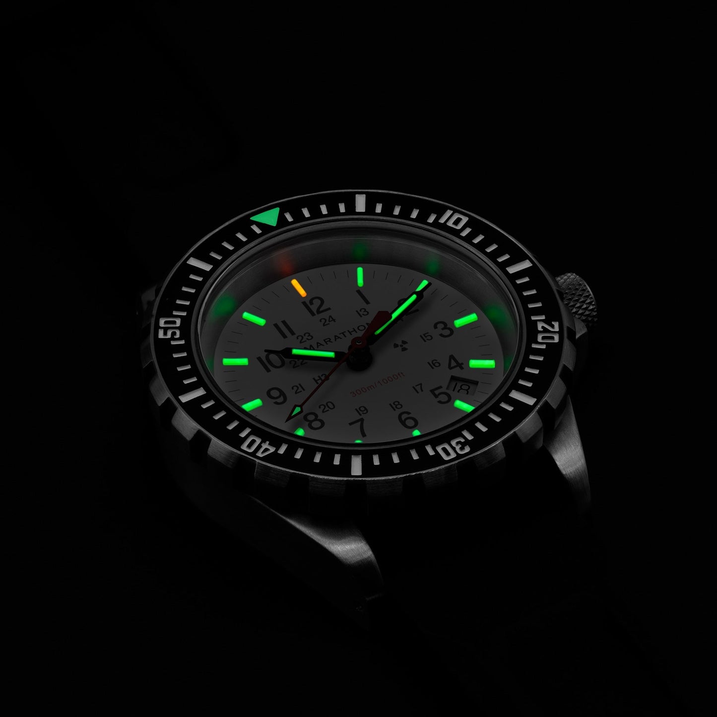 41MM ARCTIC EDITION LARGE DIVER'S QUARTZ (TSAR) WITH STAINLESS STEEL BRACELET