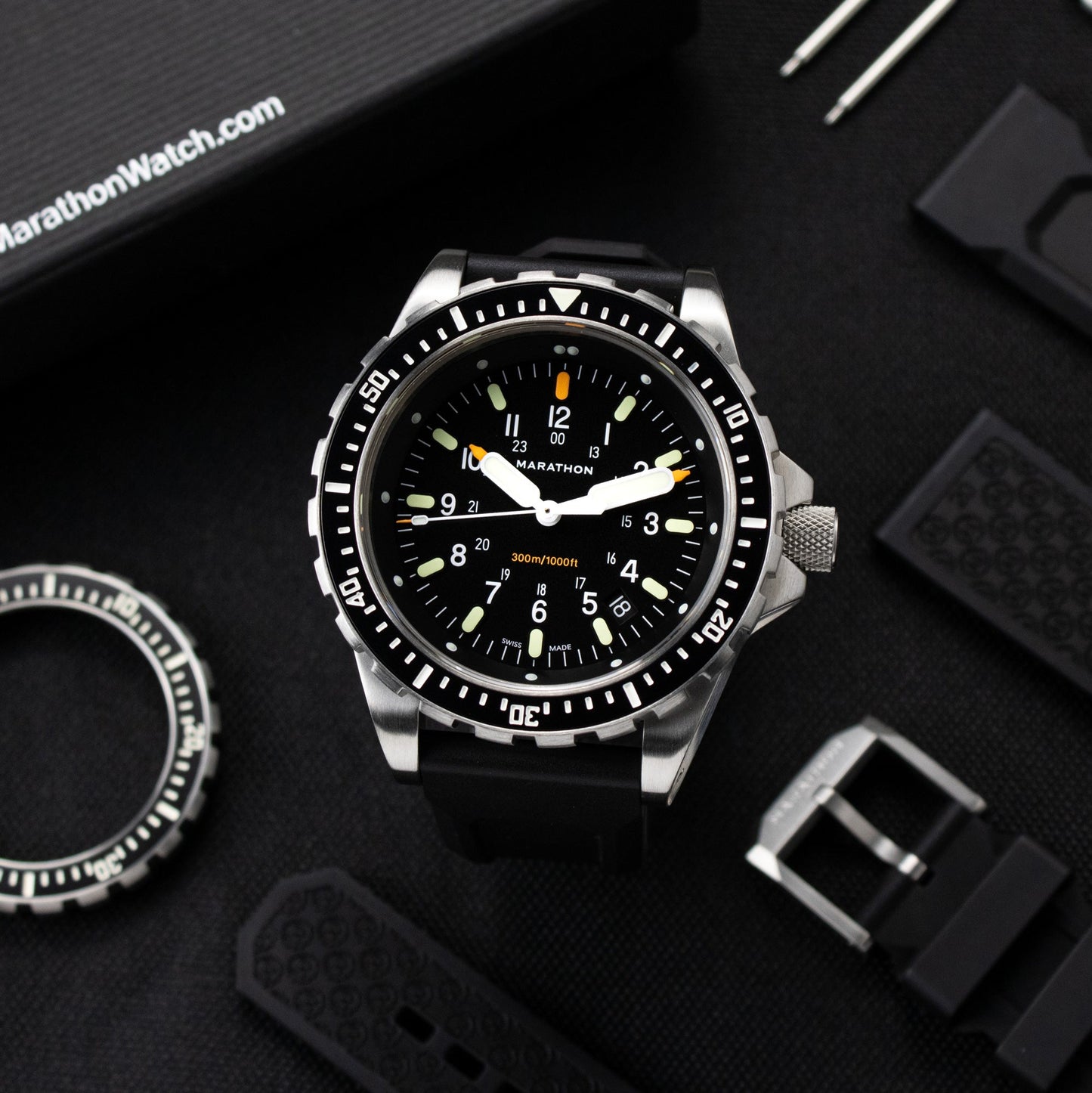 JUMBO DIVER'S QUARTZ (JSAR) - 46MM