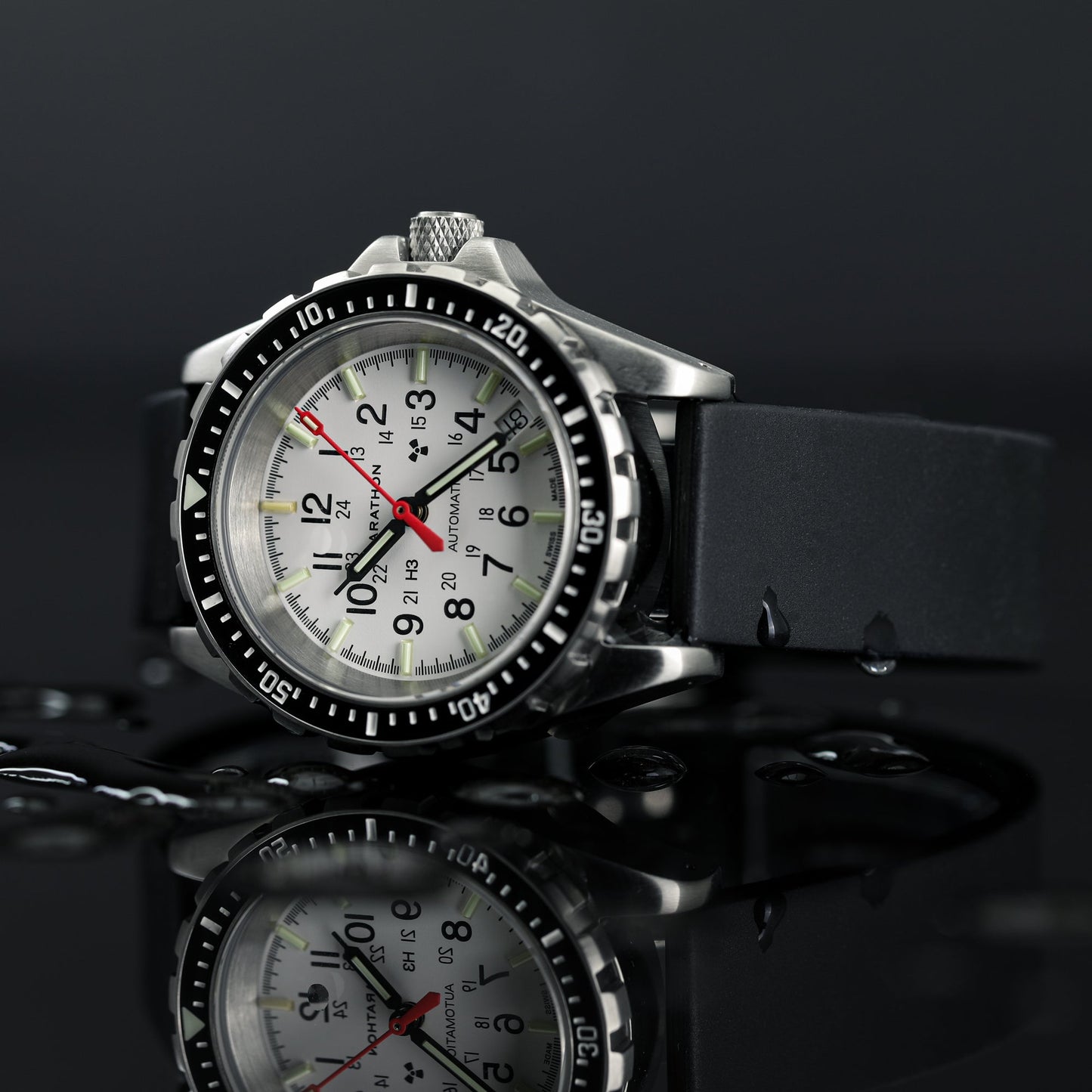 ARCTIC EDITION MEDIUM DIVER'S AUTOMATIC (MSAR AUTO) - 36MM