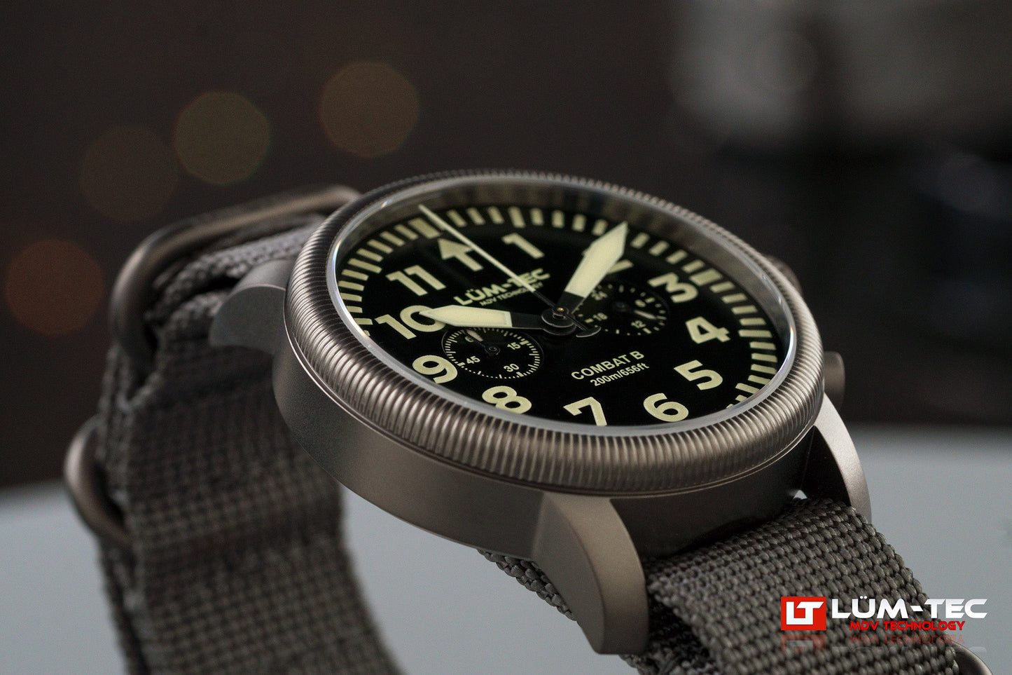 B65 Chronograph