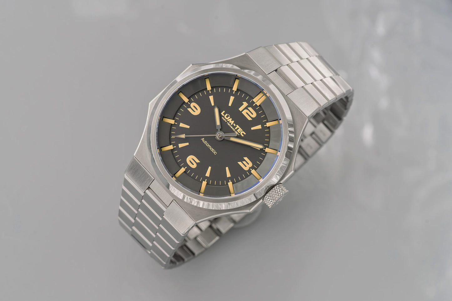 Eclipse E1