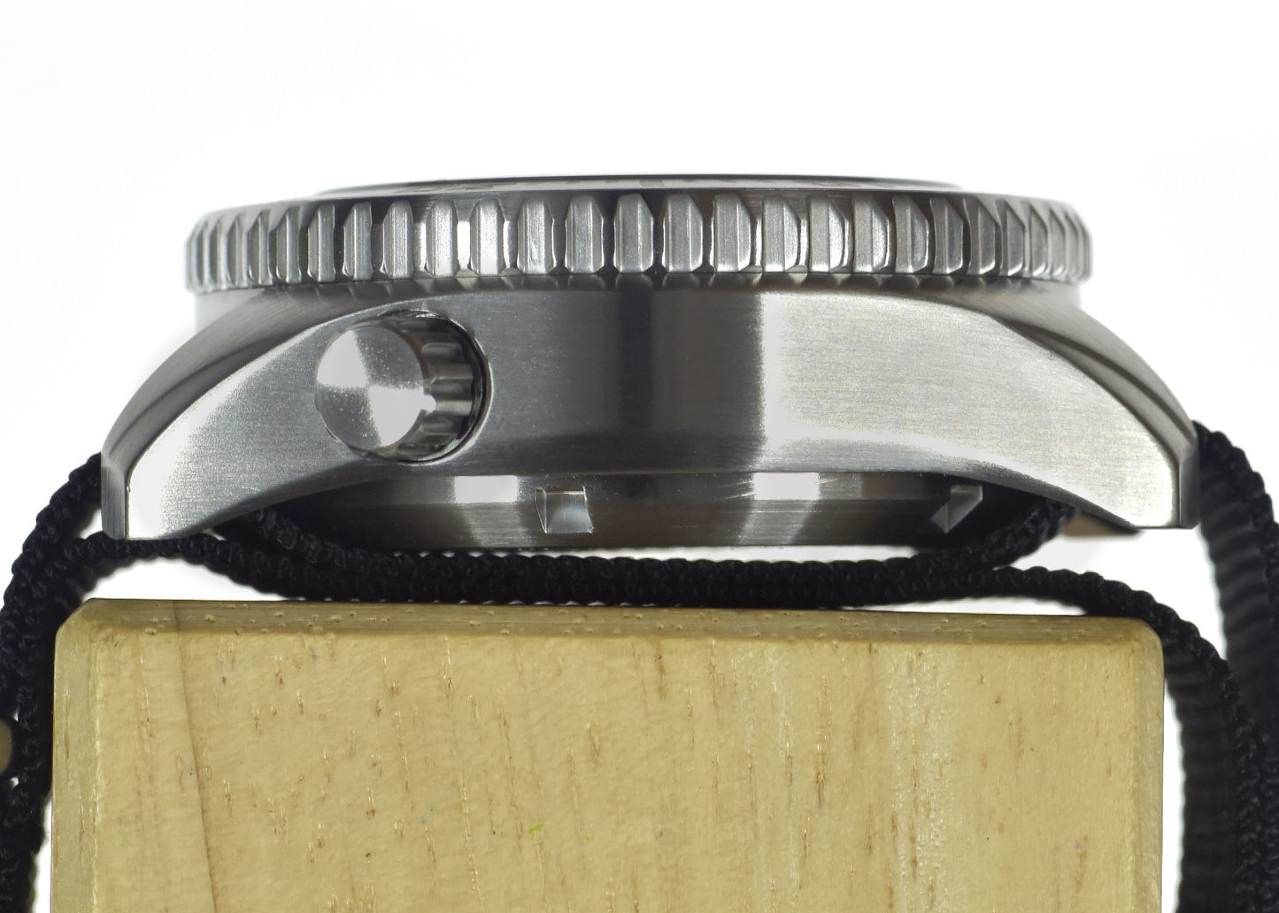 MWC "Depthmaster" 100atm / 3,280ft / 1000m Water Resistant Military Divers Watch in a Stainless Steel Case with GTLS and Helium Valve (10 Year Battery Life)