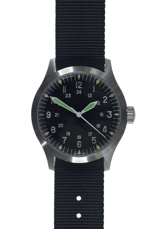 MWC GG-W-113 Classic 1960s/70s U.S Pattern Vietnam War Issue Watch with 24 Jewel Automatic Movement and 100m Water Resistance