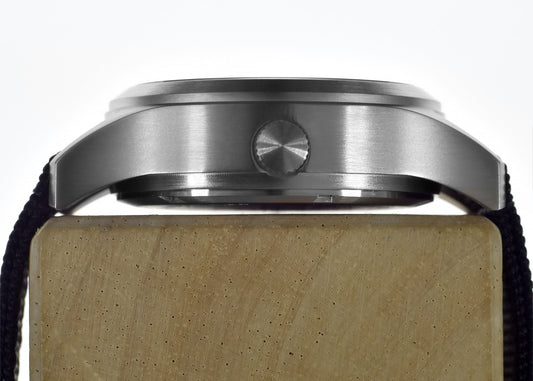 W10 Stainless Steel 1950's Pattern 100m Water Resistant Automatic Military Watch with Sapphire Crystal and Non Date