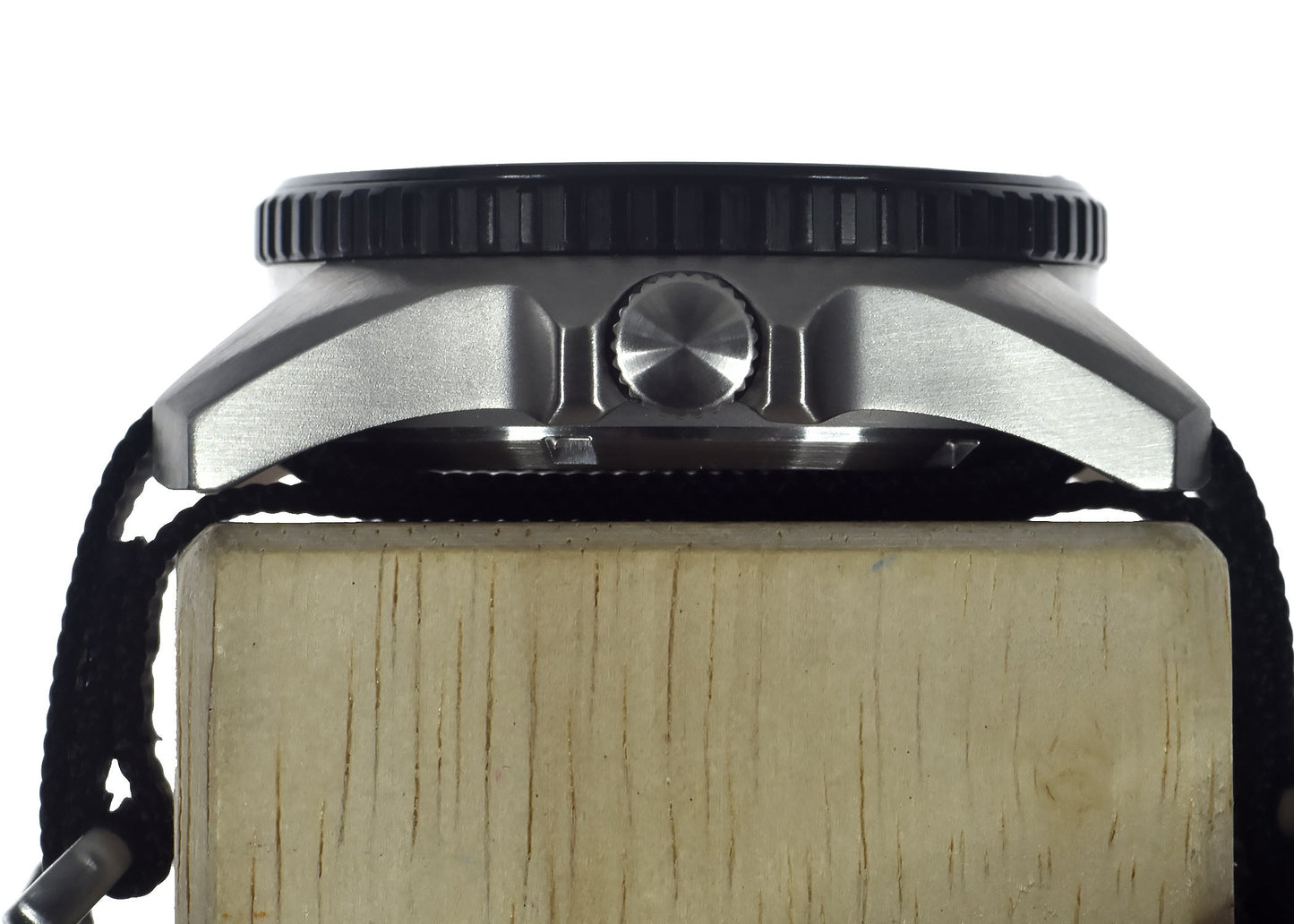 Stainless Steel Military Divers Watch with Automatic 24 Jewel Movement, 12/24 Hour Dial Format, Sapphire Crystal and Ceramic Bezel (Tactical Solid Strap Bars)