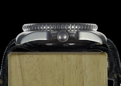 Remake of the 2001 MWC Stainless Steel Quartz Military Divers Watch – Built to the Original Specification