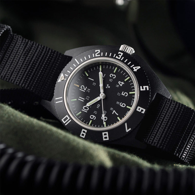 41mm CeraShell® NAV Standard-Issue, Tritium Pilot's Quartz, Type II