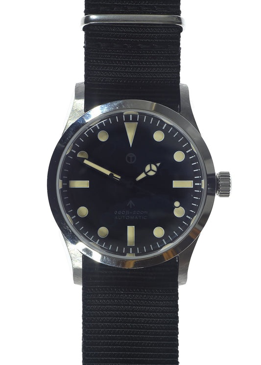 MWC Classic 1950s/1960s Pattern 25 Jewel Automatic Military Watch with Retro Luminous Paint, Sapphire Crystal and 2 x NATO Straps