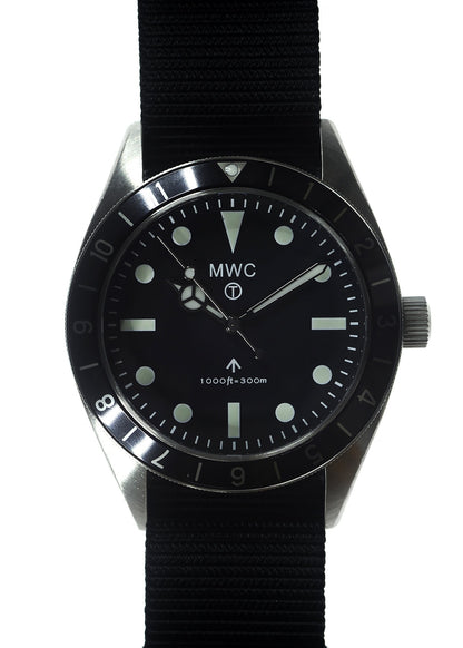 MWC Classic 1960s Pattern Divers Watch with Luminova Luminous Paint and a Hybrid Mechanical/Quartz Movement