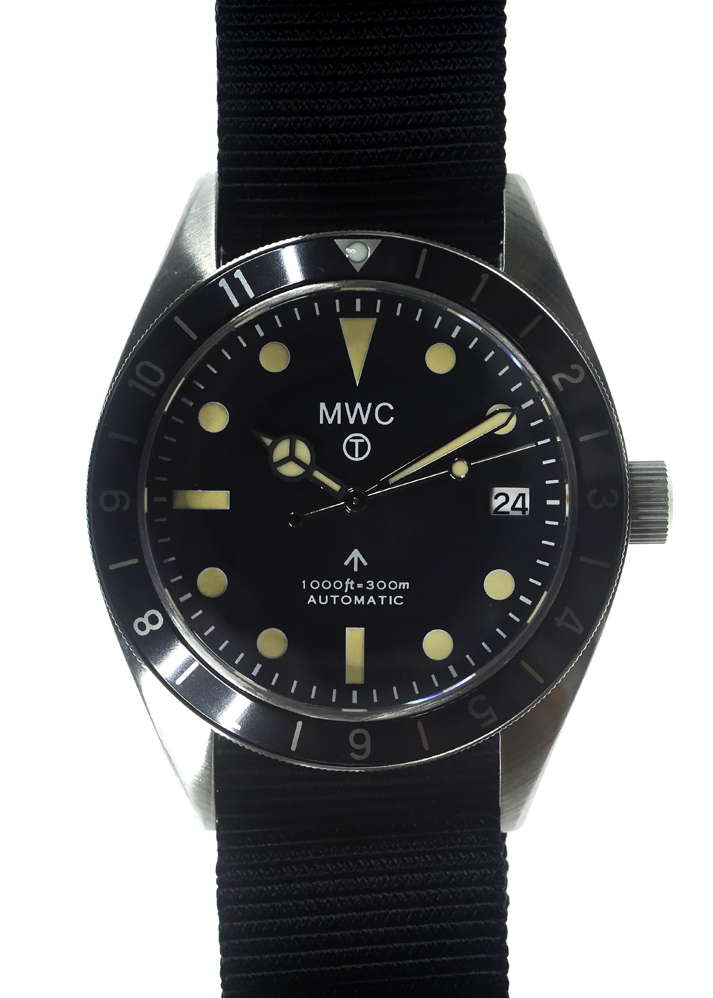 MWC Classic 1960s Pattern Dual Time Zone Automatic Divers Watch with Retro Luminous Paint and Sapphire Crystal